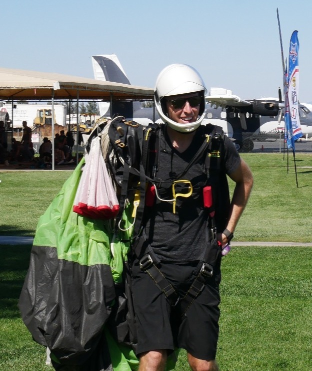 Middlestetter Skydiving-1-1
